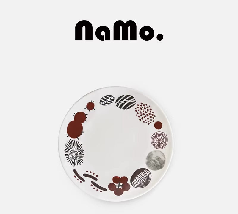 Ceramic Plate and Dinnerware Set with a Luxurious Look