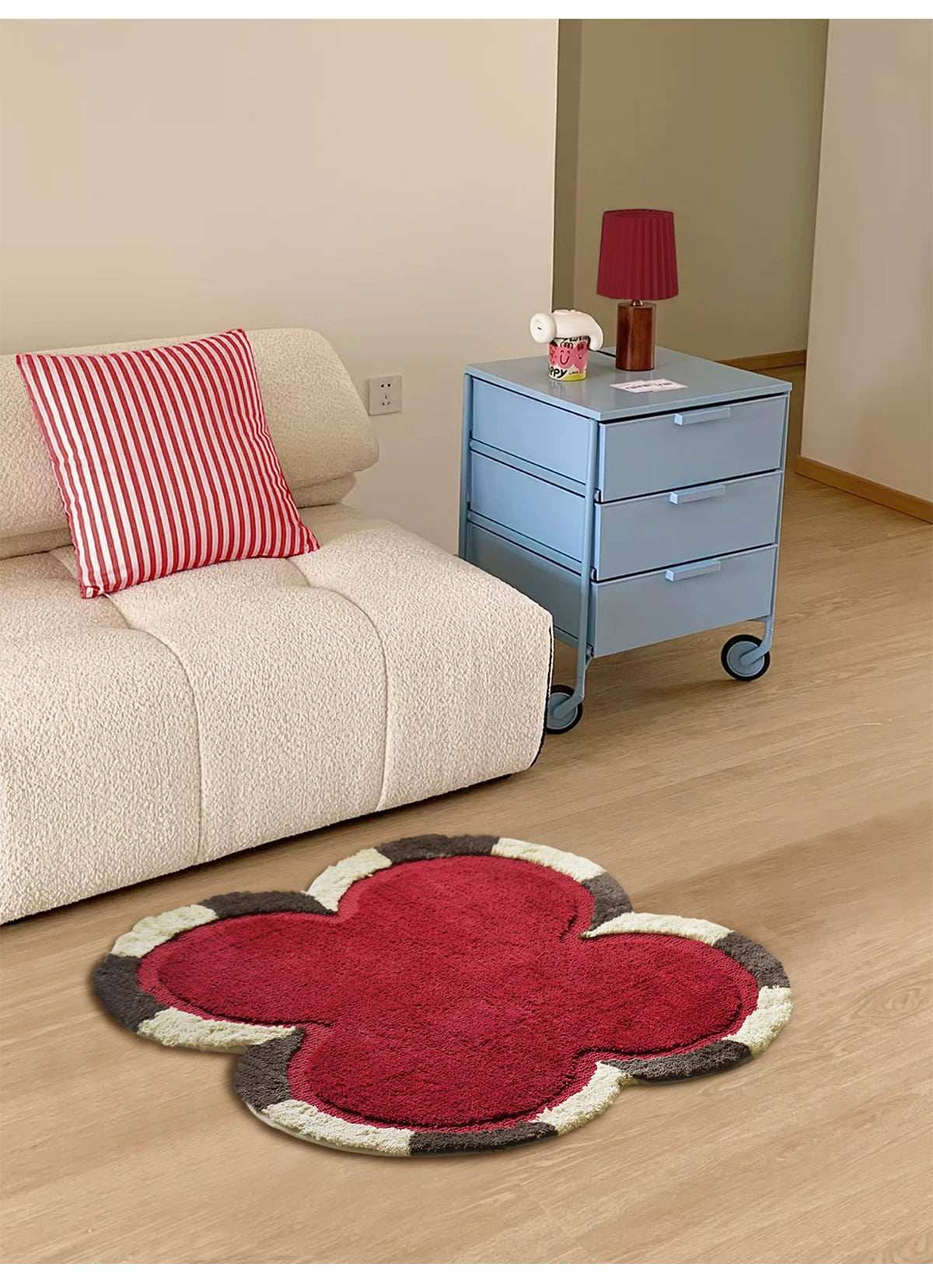 Little Red Flower Serie Doormats, Bathroom Mats, Absorbent Bath Mats, and Non-Slip Bathroom Rugs