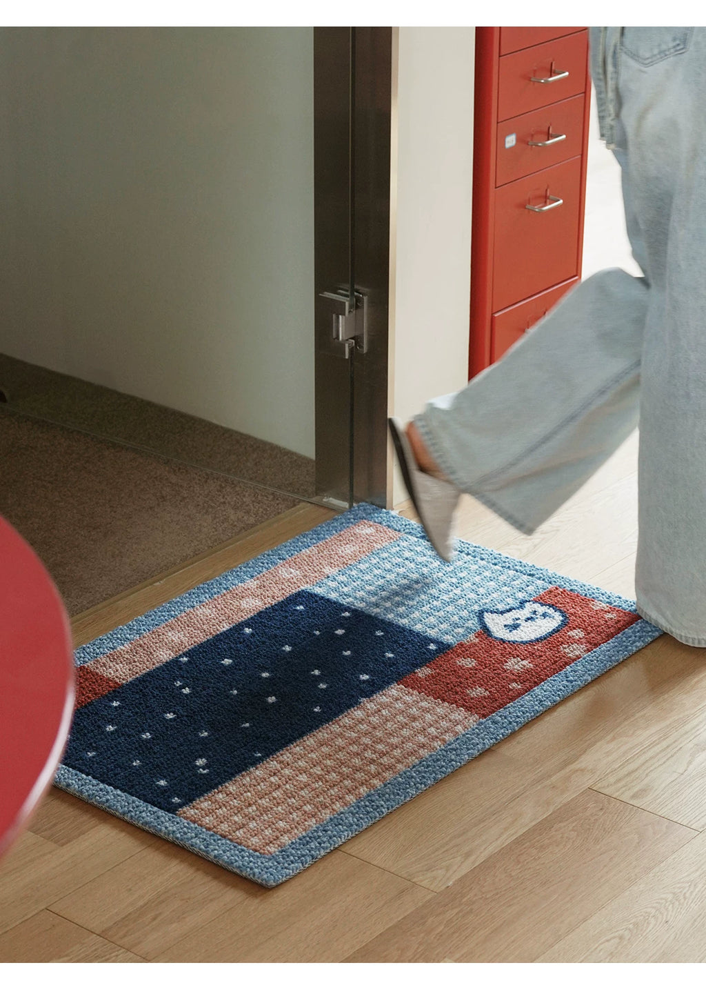 Cute Cat-Printed Entryway Rug: Waterproof and Non-Slip Doormat
