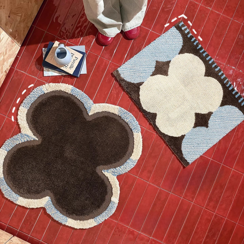 Little Red Flower Serie Doormats, Bathroom Mats, Absorbent Bath Mats, and Non-Slip Bathroom Rugs