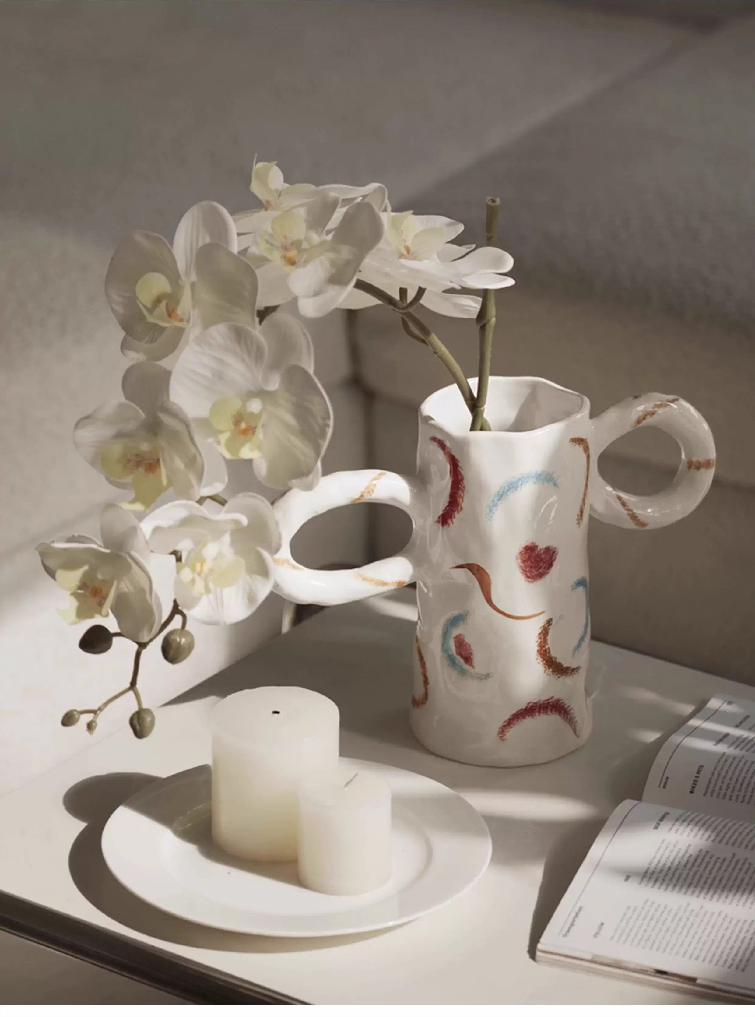Hand-painted Vase: Handcrafted Artistic Ceramic Vase for Flower Arrangements